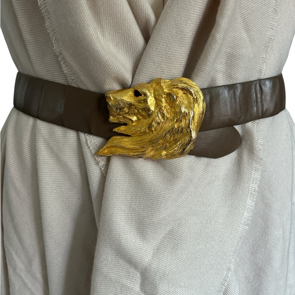 VTG Christopher Ross 24k plated Lion head leather belt